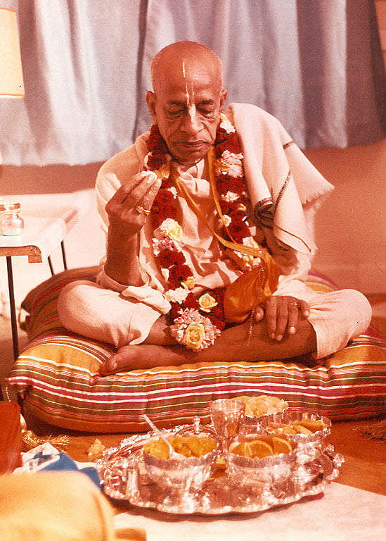 File:Russian Hare Krishna with a plate of prasadam.jpg - Wikipedia